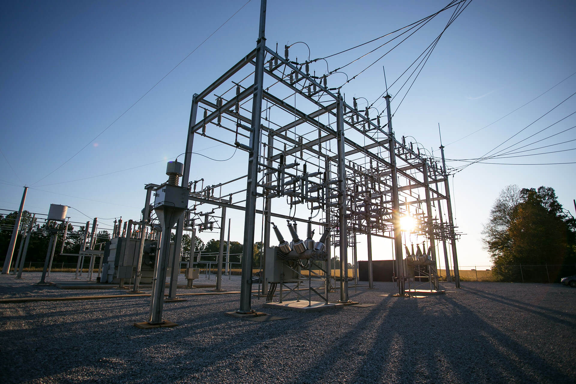 jne-group-electrical-engineering-canada-usa-substation-transformer